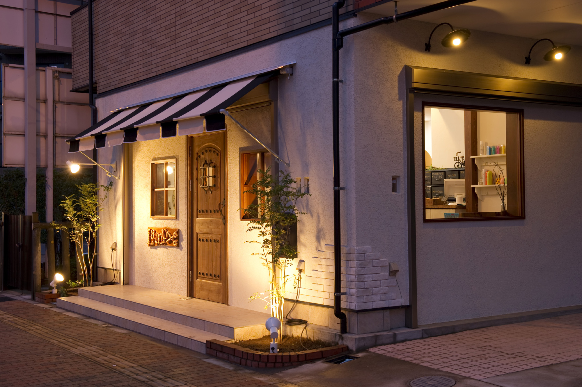 ショールームのご案内 ー 会社案内 / 横浜市・川崎市の無垢材 自然素材リフォーム リノベーションなら｜【夢工房】