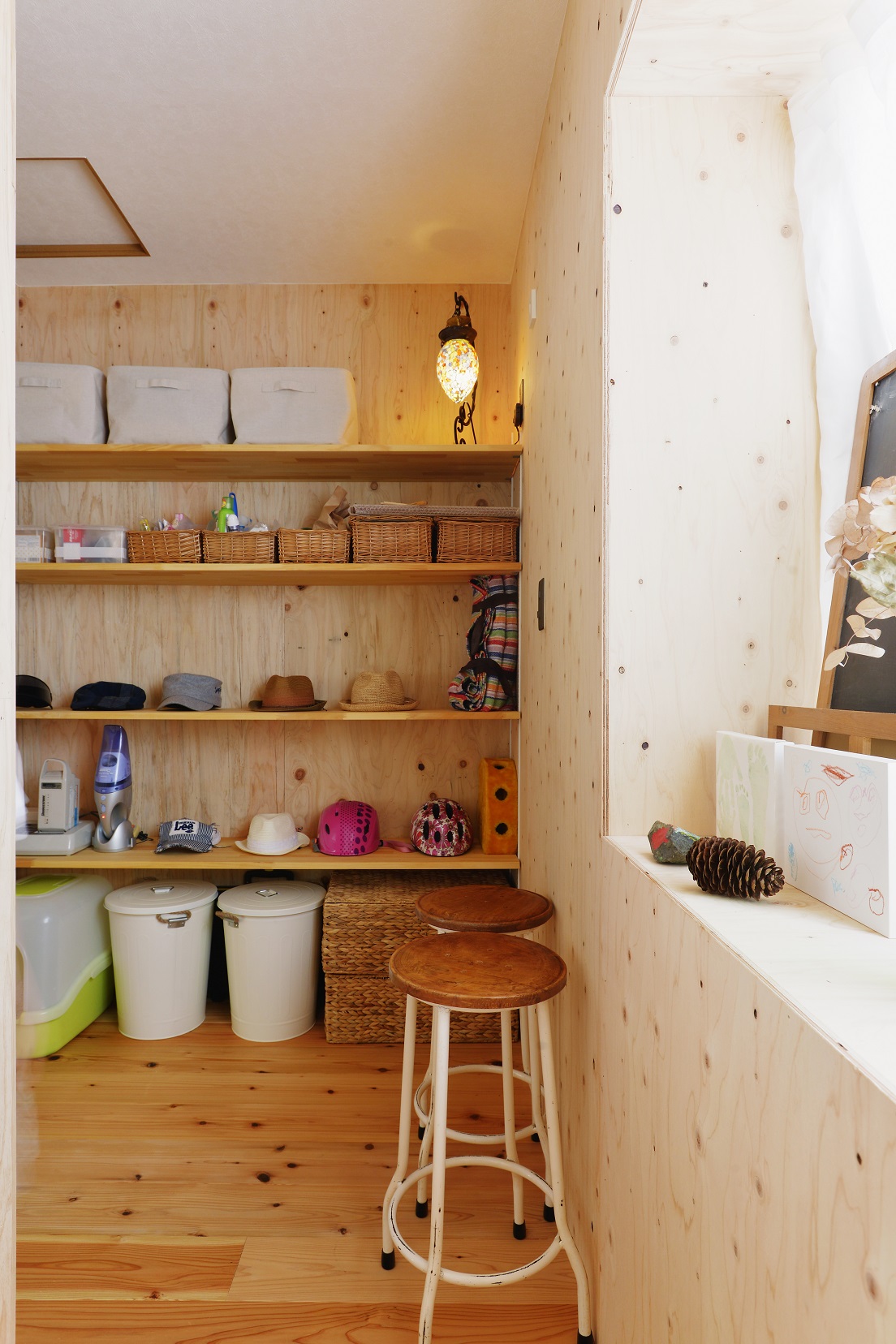 玄関の靴棚・造作棚・造作収納の事例