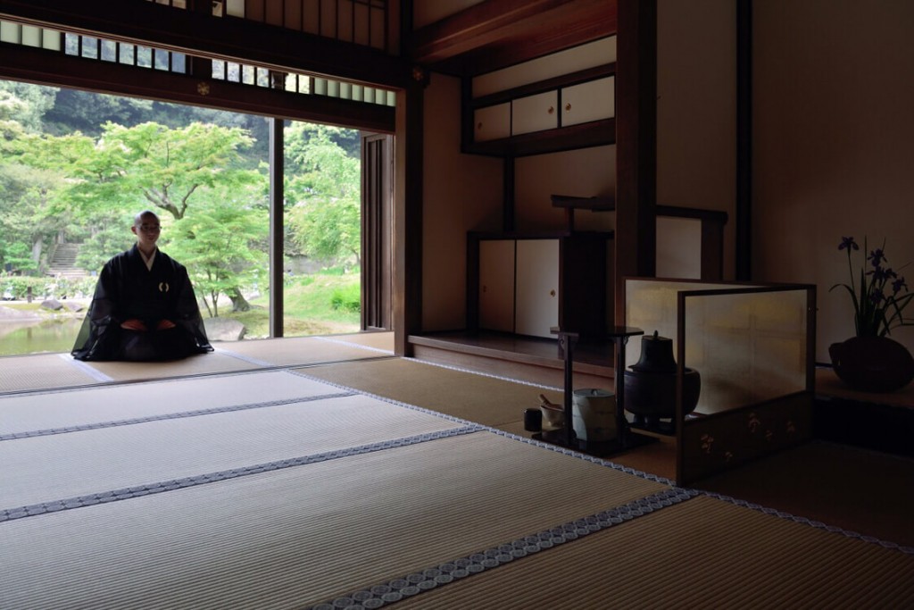 鎌倉・円覚寺と南青山・根津美術館へ 写真②