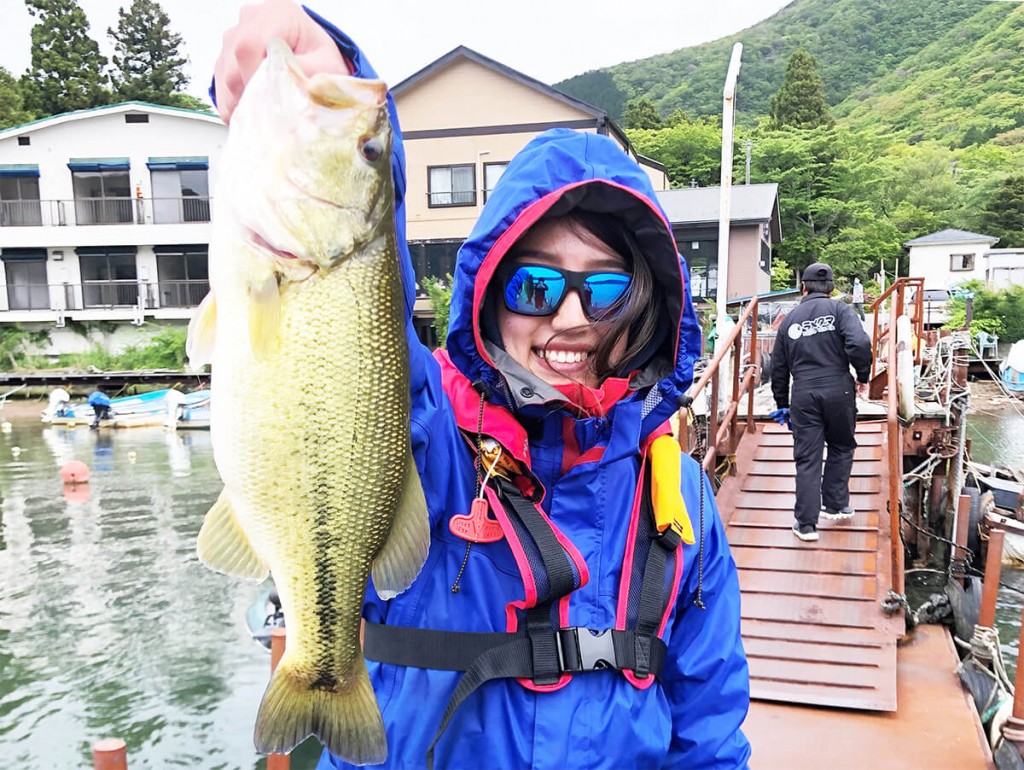 神奈川県の観光スポット箱根 芦ノ湖バスフィッシング ユメノヒマガジン 夢工房 無垢 自然素材リフォーム リノベーション 新築 注文住宅