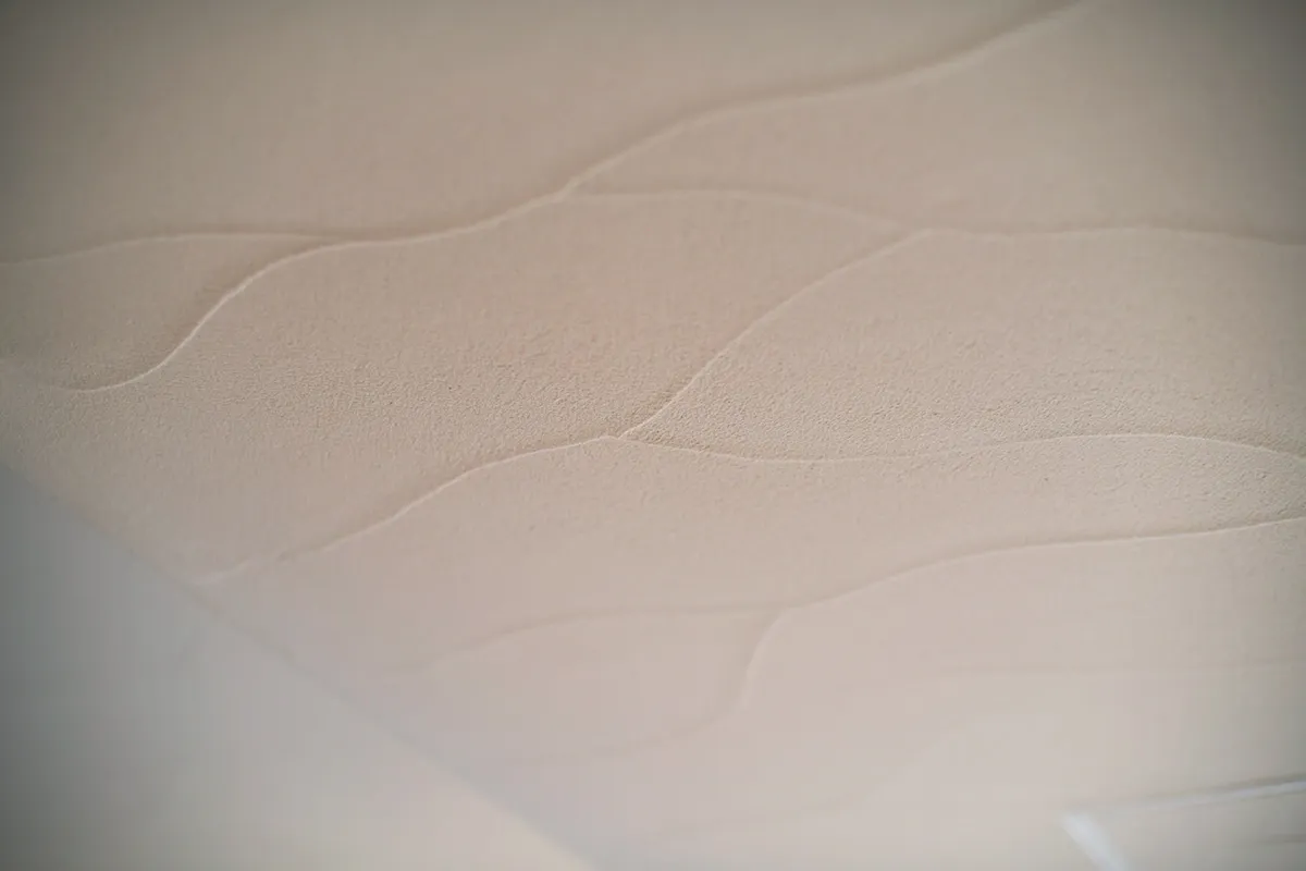 ウォークインクローゼットの漆喰